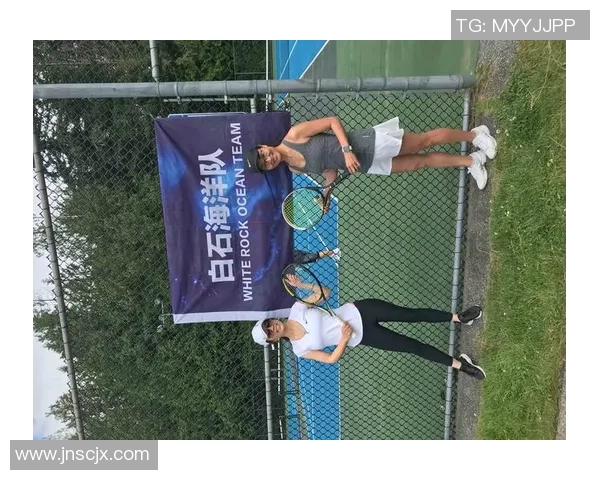 重庆网球队的拼搏之路:一段关于梦想与坚持的网球纪实故事 重庆网球队的拼搏之路:一段关于梦想与坚持的网球纪实故事